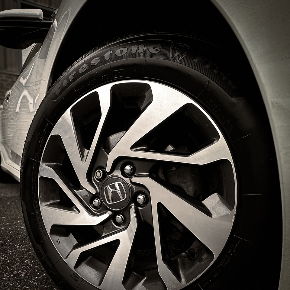 Wheel Restoration detailed by Auto Spa Ste-Julie